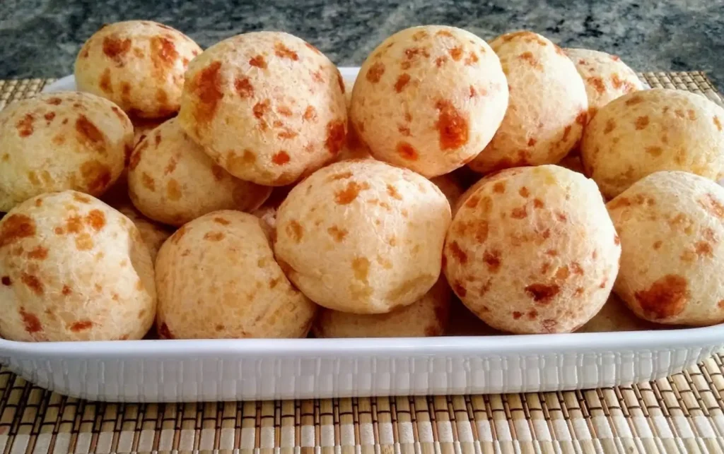 Pão de Queijo Mineiro